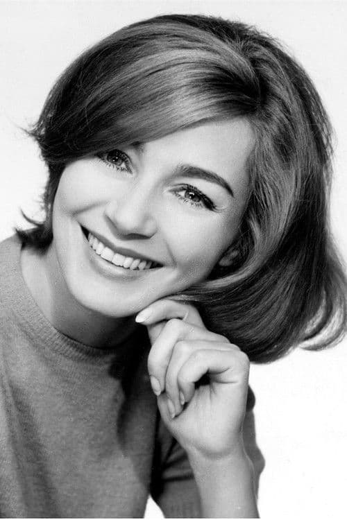 Emmanuelle Riva profile photo