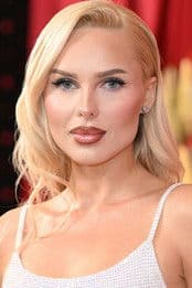 aAnna Ivanova profile photo