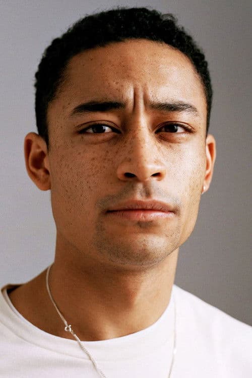Loyle Carner profile photo
