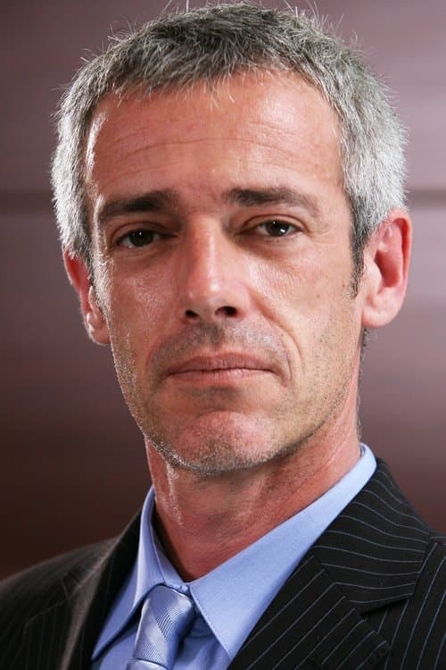 Alex Waltz profile photo