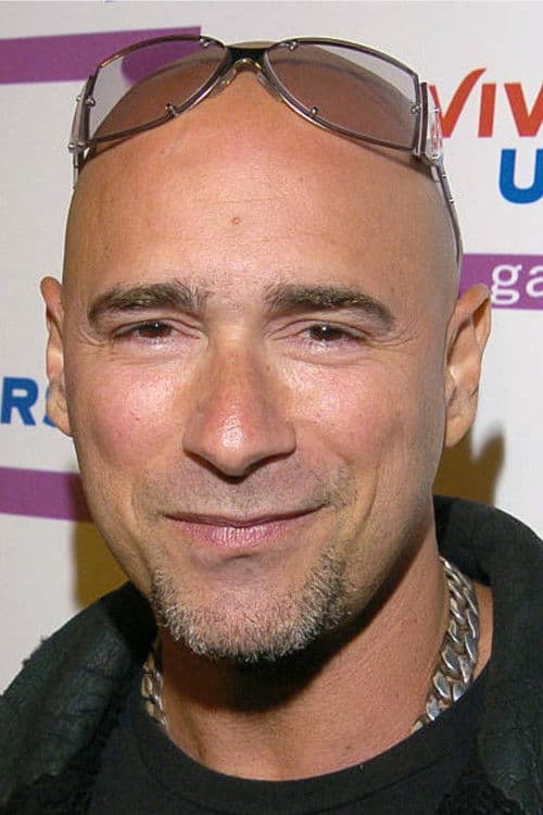 Warren Cuccurullo profile photo