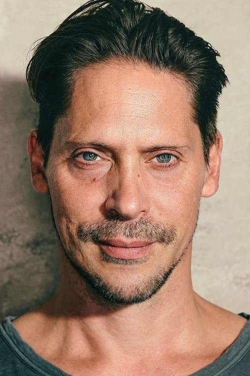 Neil Newbon profile photo