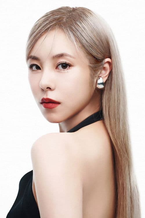 Wheein profile photo