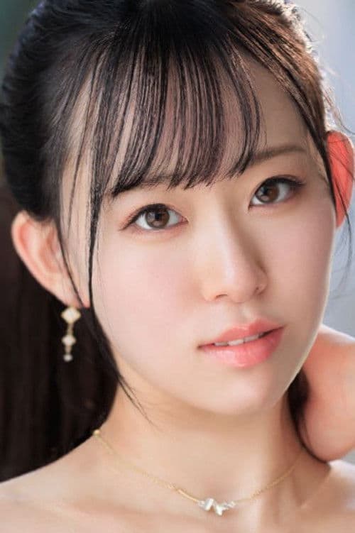 月城りり香 profile photo