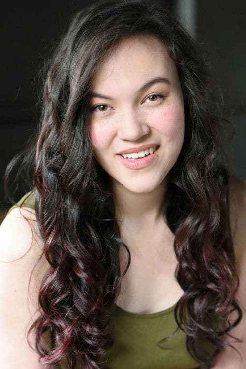 Rhianna DeVries profile photo