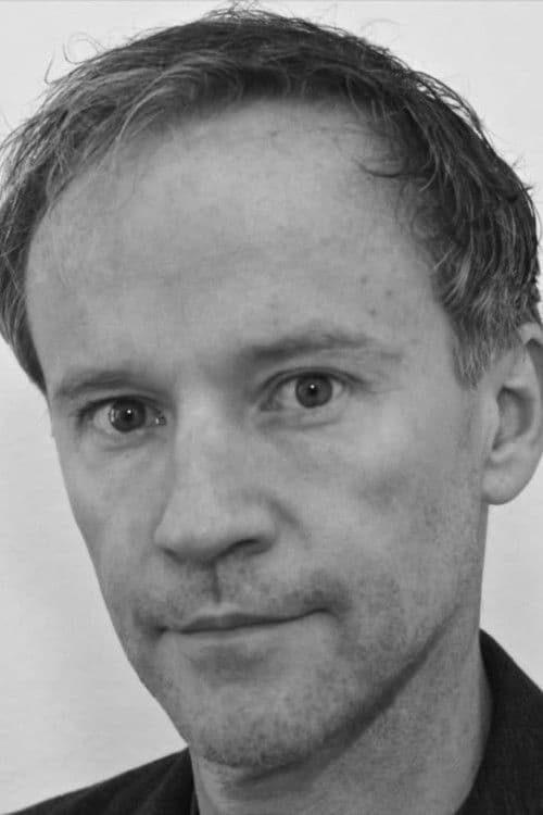 Tamblyn Lord profile photo