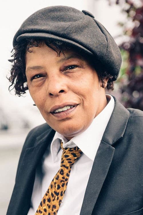 Marla Glen profile photo