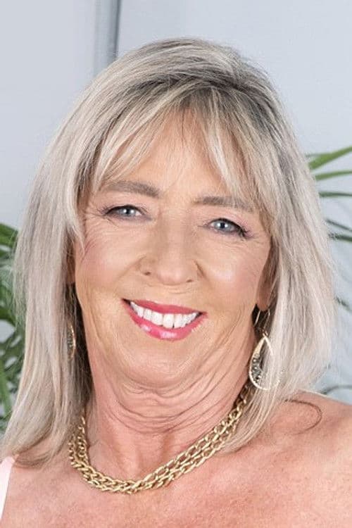 Lacey West profile photo