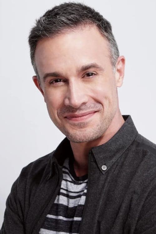 Freddie Prinze Jr. profile photo