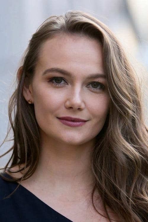 Andi Matichak profile photo