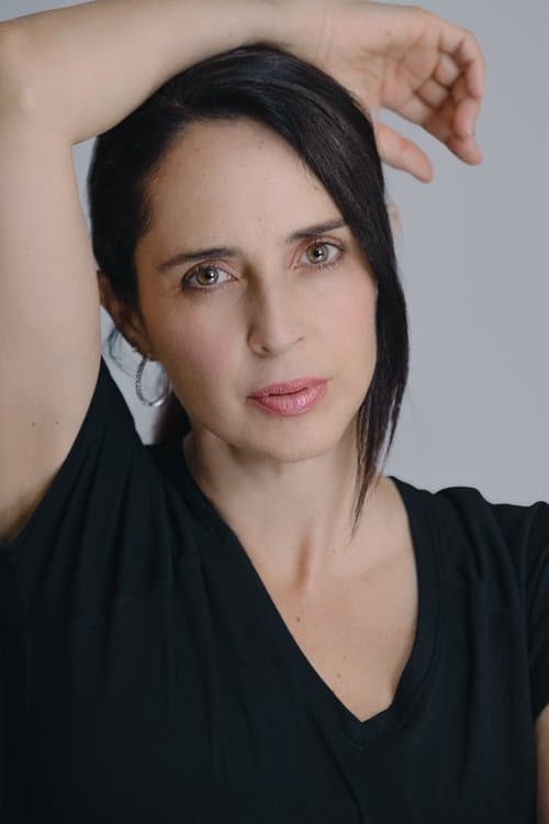 Irán Castillo profile photo