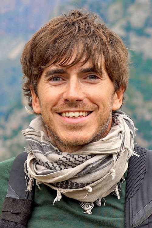 Simon Reeve profile photo