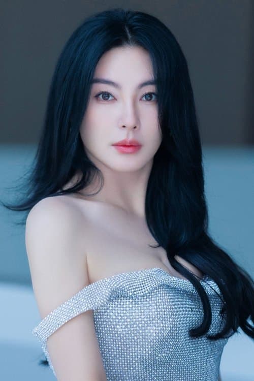 Zhang Yuqi profile photo