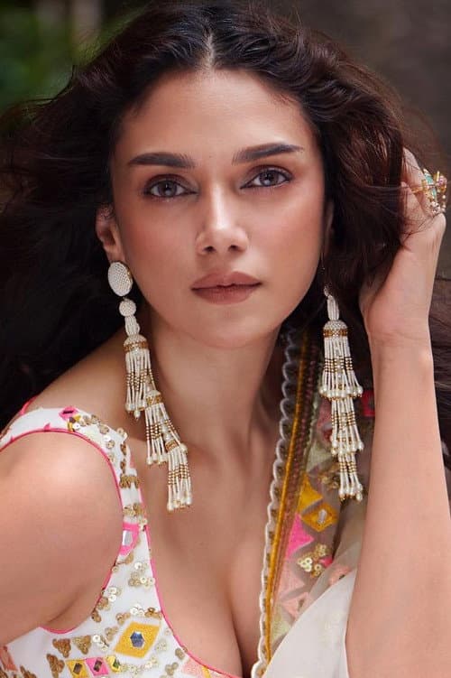 Aditi Rao Hydari profile photo