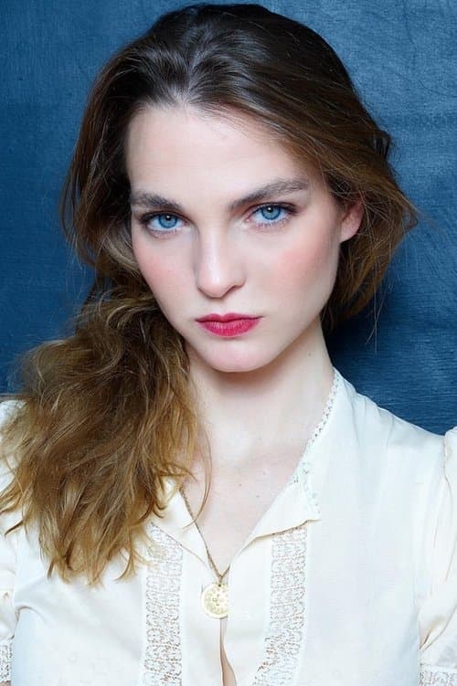 Adèle Simphal profile photo