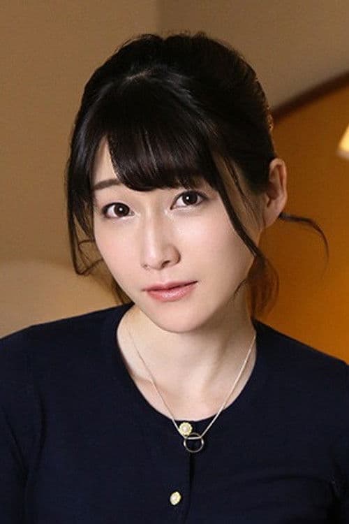 Kanade Tsuchiya profile photo