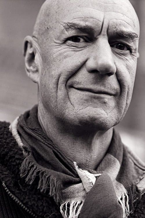 Tam Dean Burn profile photo