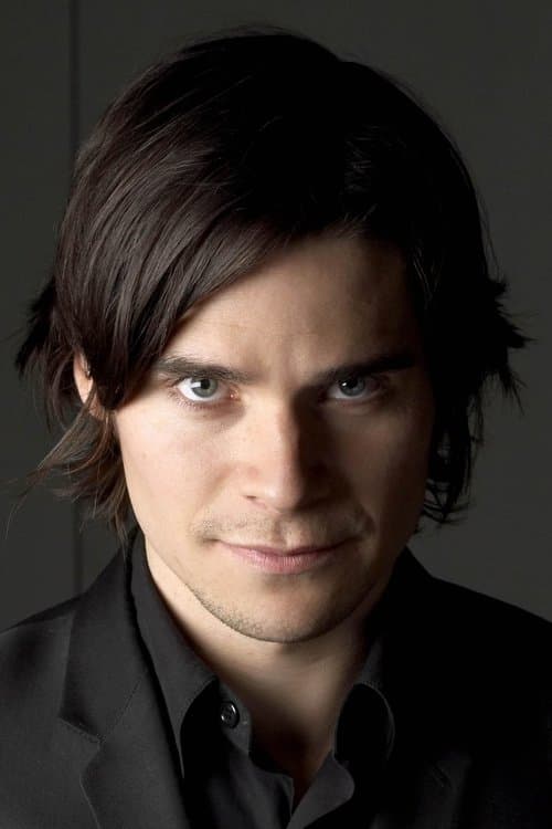 Hans Matheson profile photo