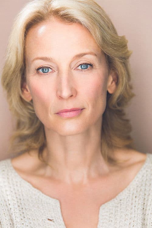 Carrie Paff profile photo