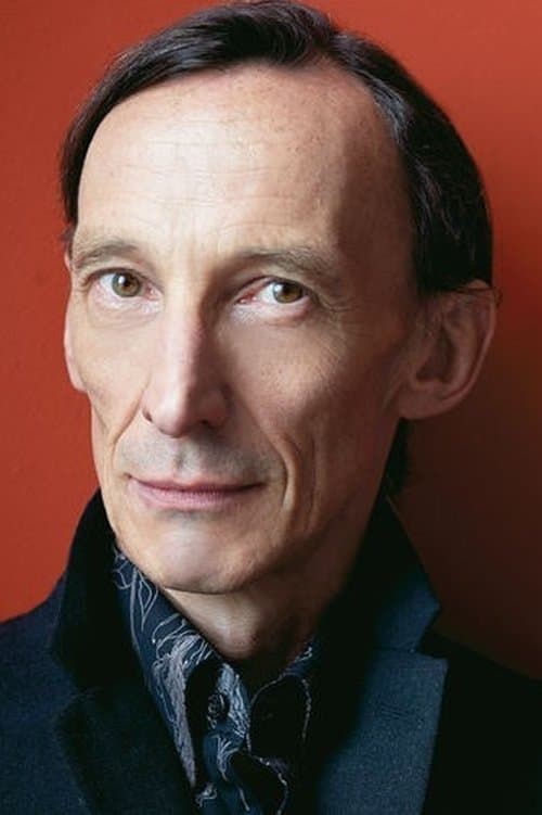 Julian Richings profile photo