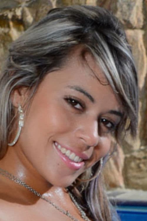 Lola Mello profile photo