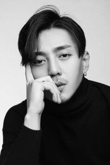 Yang Tianhao profile photo