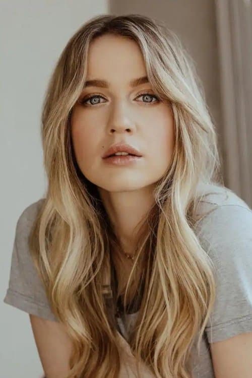 Roan Curtis profile photo