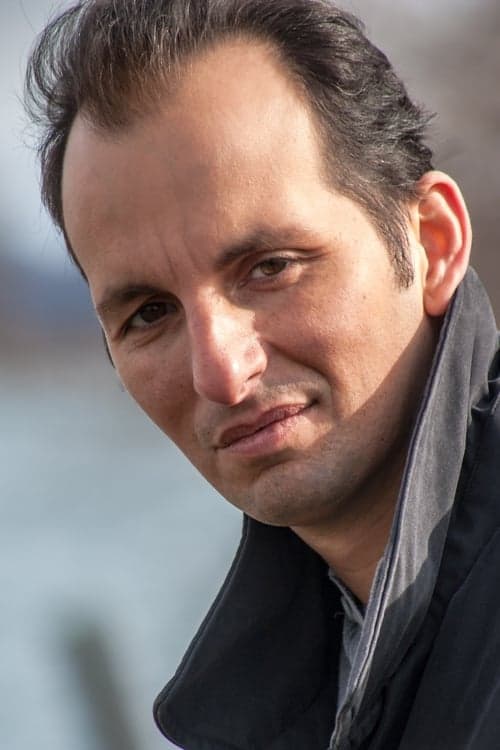 Louis Vanaria profile photo