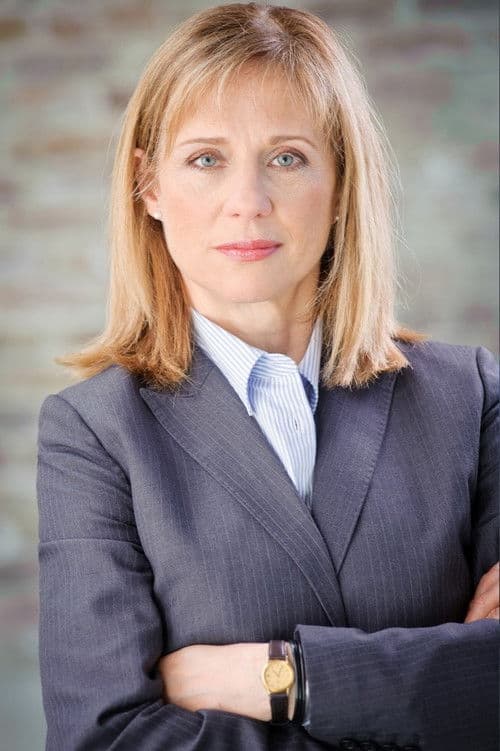 Hilary Strang profile photo