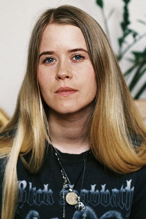 Anna von Hausswolff profile photo