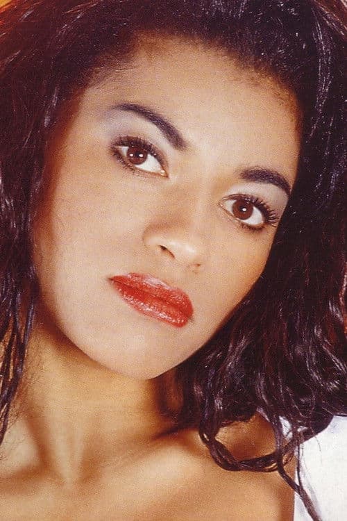 Julia Channel profile photo