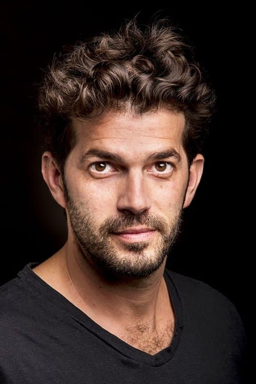 Shlomi Tapiaro profile photo