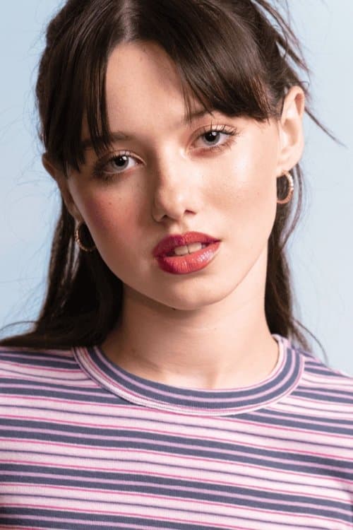 Violet McGraw profile photo