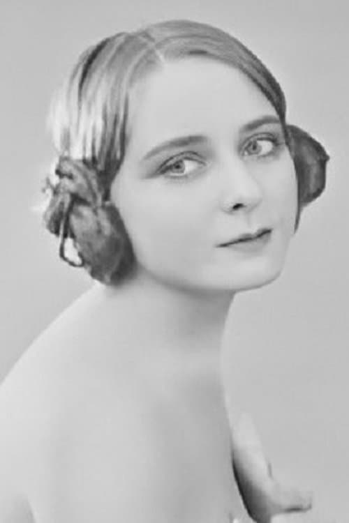 Nellie Savage profile photo