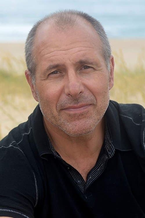 Simon Crane profile photo