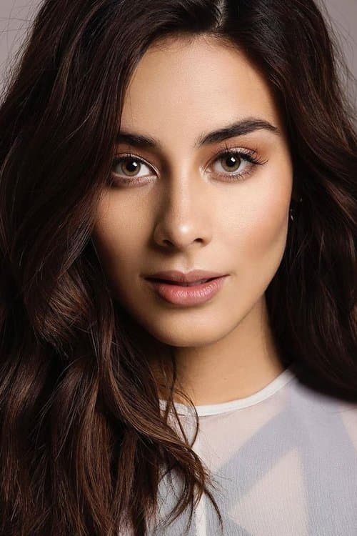 Esmeralda Pimentel profile photo