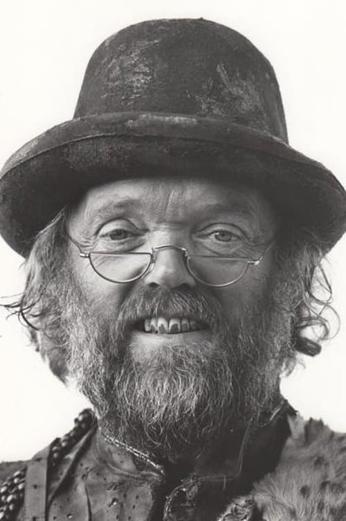 Malcolm Dixon profile photo