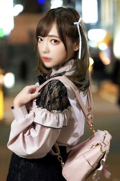 【瞳孔開きっぱなし】渋谷駅前でロリロリぴえんをナンパで捕獲。ストゼロチャミスルちゃんぽんラリラリ☆首絞め喉奥イラマで涙目中出し卍キメパコ【ガチ逝きかける】 poster