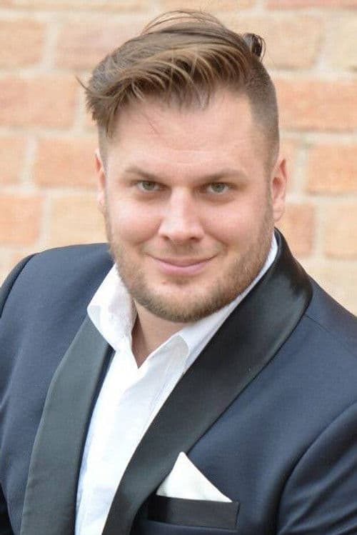 Tomáš Savka profile photo