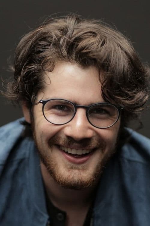 Daniel Roher profile photo