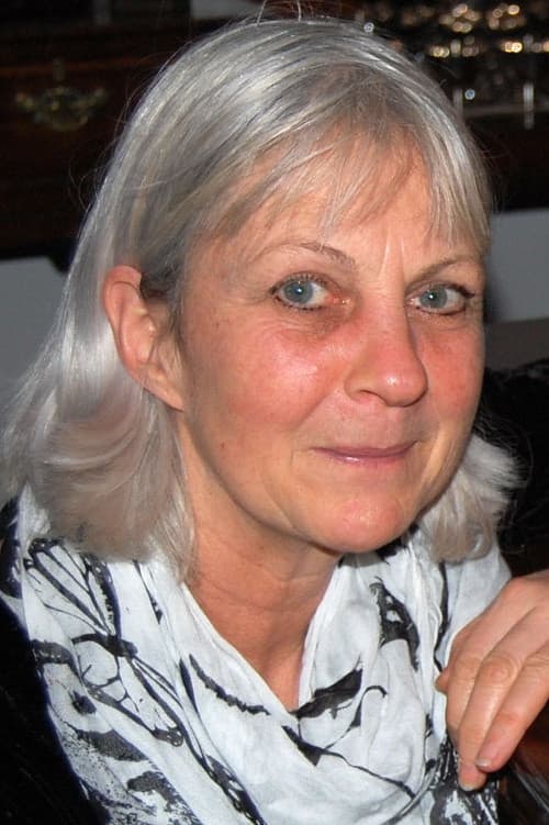 Caroline Brett profile photo