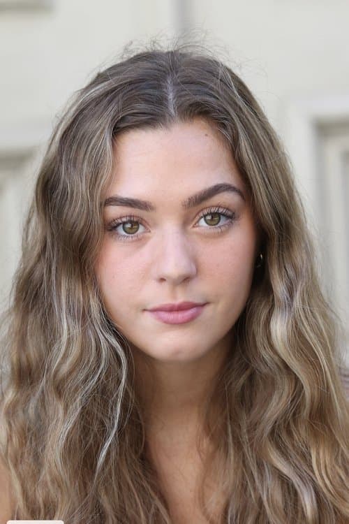 Chloe Lang profile photo