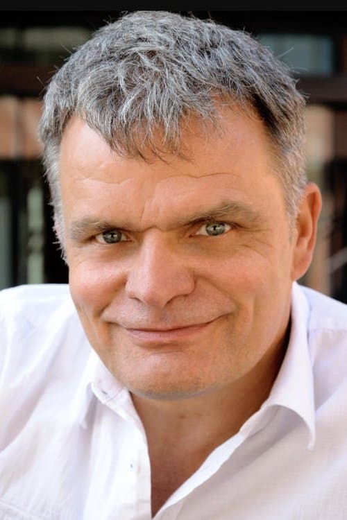 Till Huster profile photo