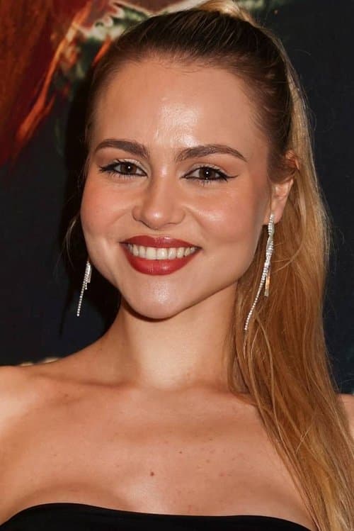 Karolina Ugrenyuk profile photo