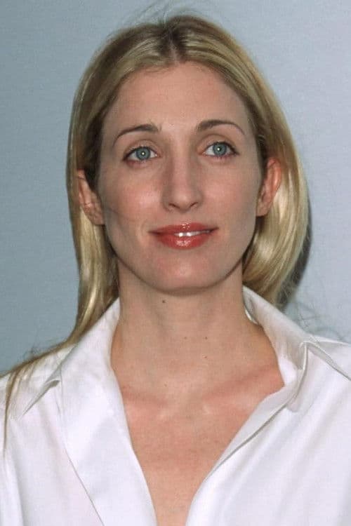 Carolyn Bessette-Kennedy profile photo