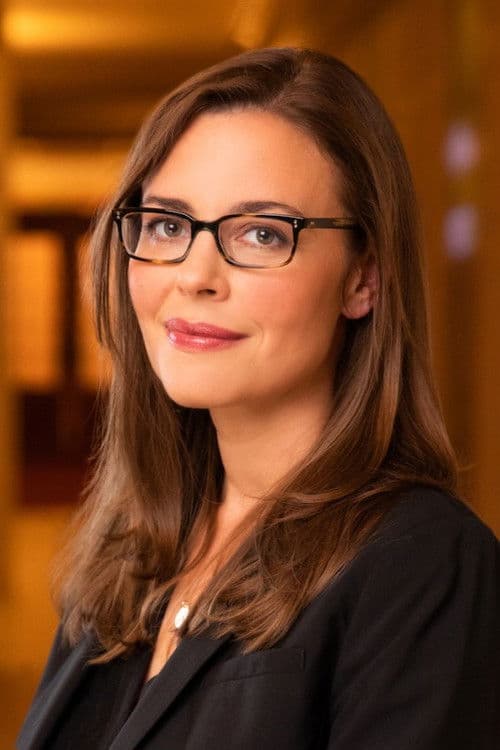 Lear deBessonet profile photo