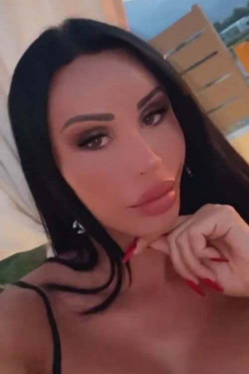 Kimber Lee profile photo