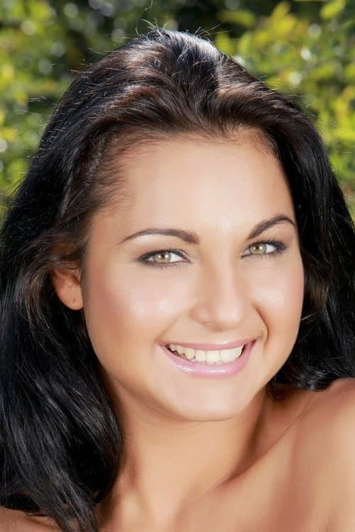 Lioness profile photo