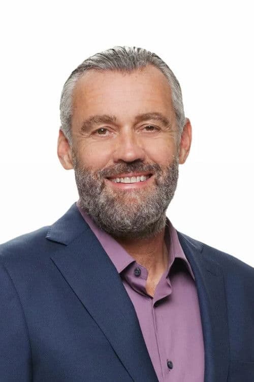 Simon Hill profile photo