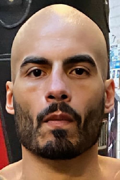 Wilfredo Flores profile photo